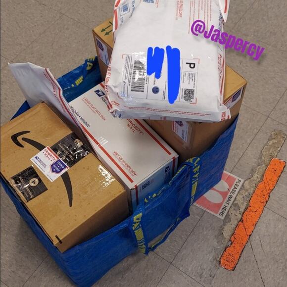 IKEA FRAKTA Five (5) Large Blue Reusable Shopping Laundry Tote Sturdy Bag NWT - Picture 4 of 8